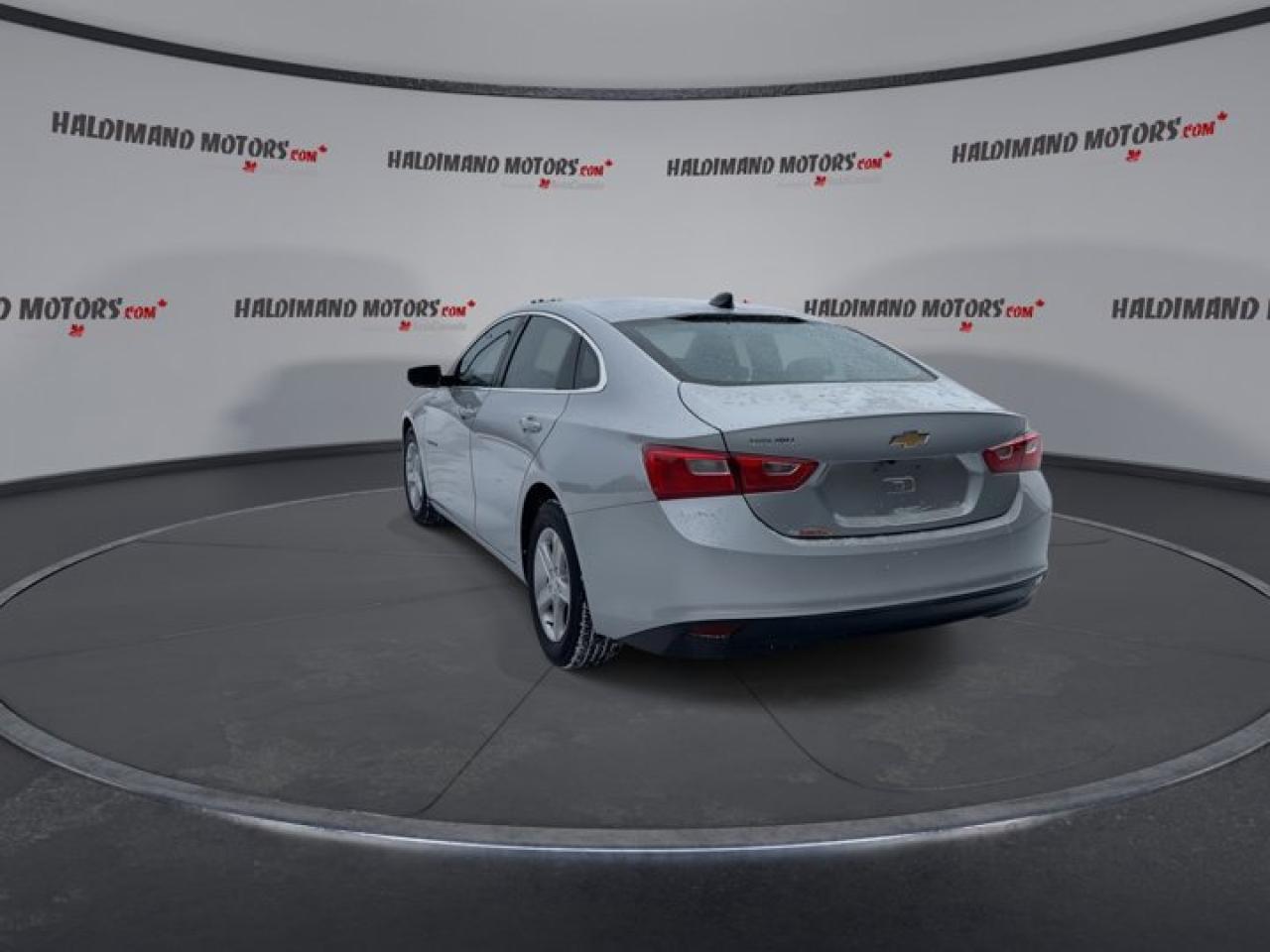 2020 Chevrolet Malibu LS Photo