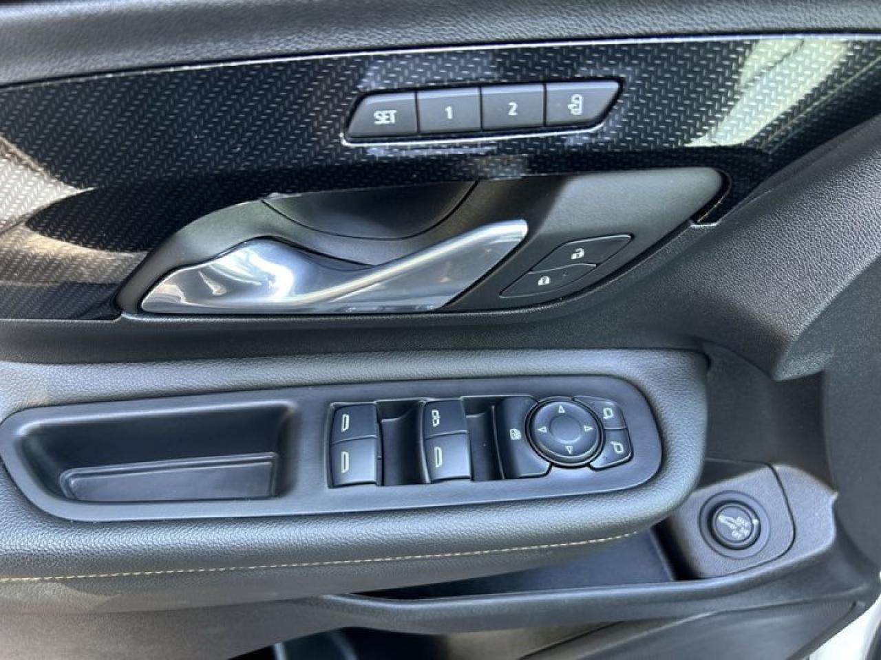 2024 GMC Terrain AT4 | Remote Start | Leather Seats | Panoramic Roof Photo