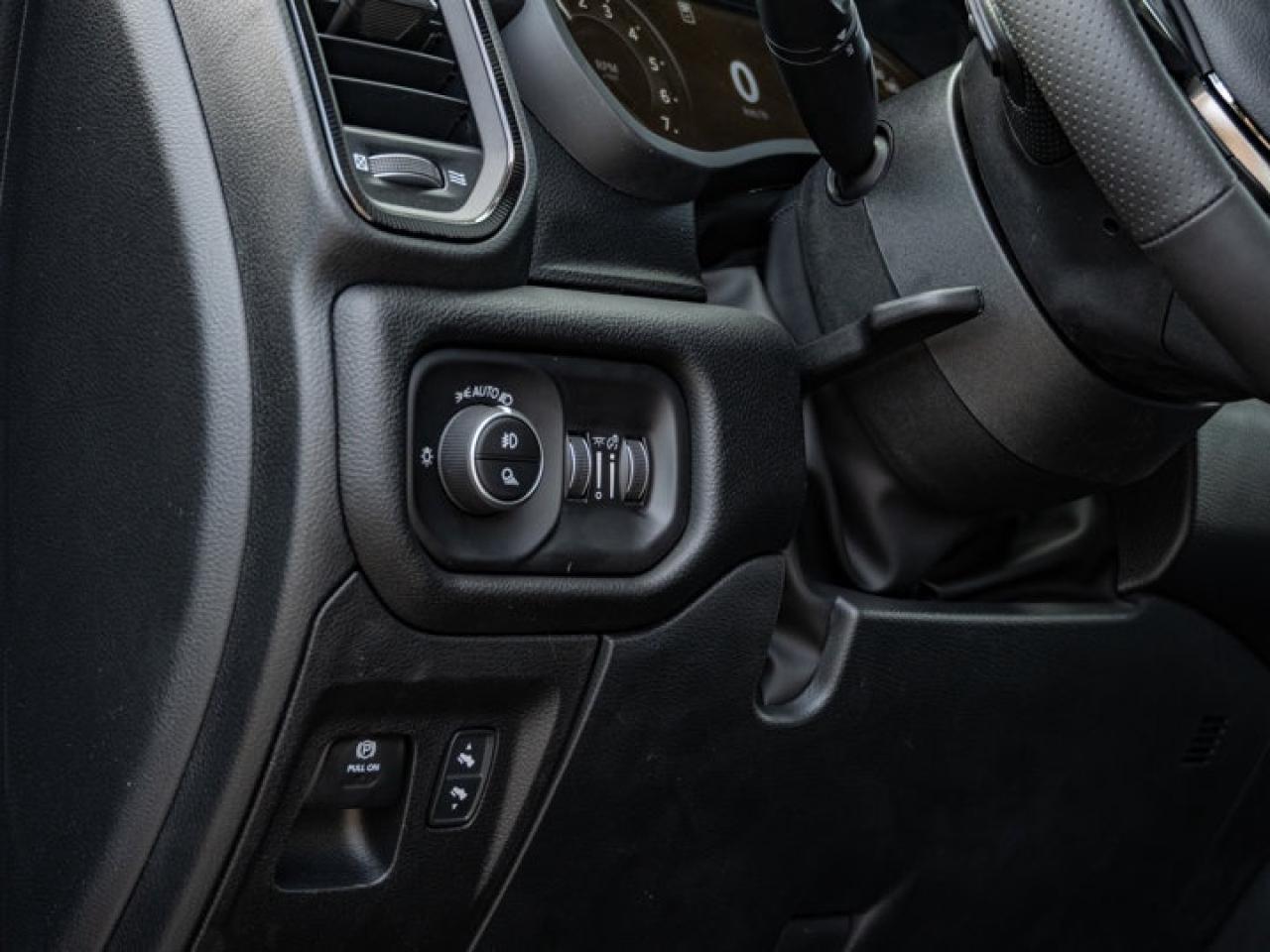 2026 RAM 1500 SPORT Photo