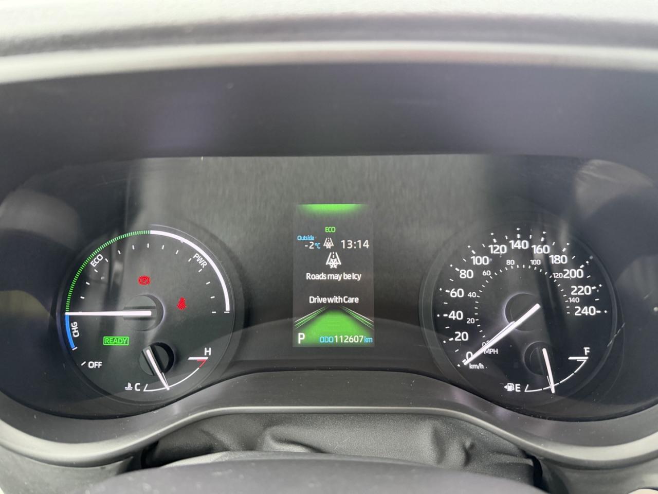 2022 Toyota Sienna XLE HYBRID Photo