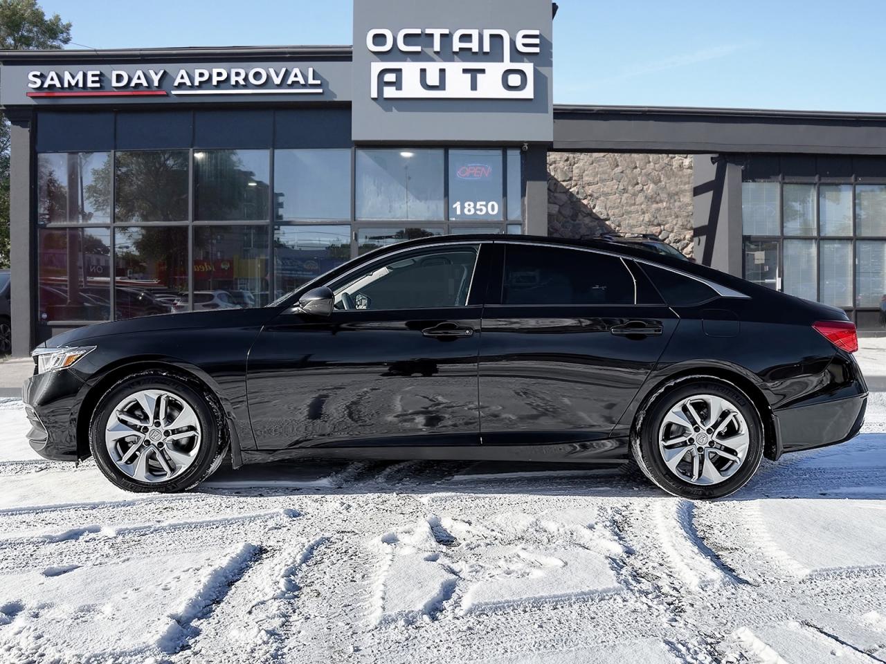 2018 Honda Accord LX CVT Photo2