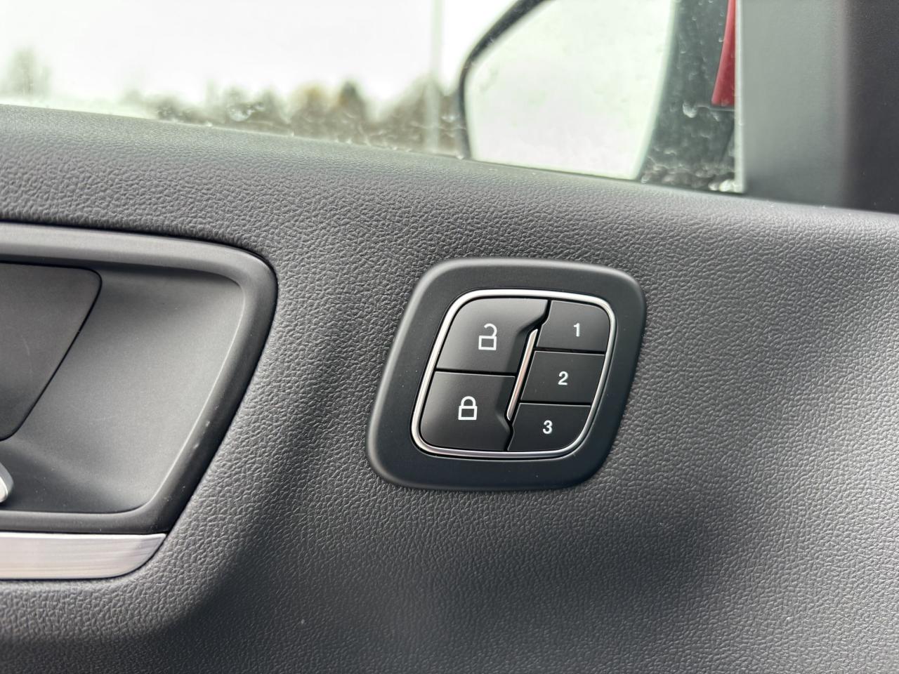 2026 Ford Escape PHEV FWD, 360 CAMERA, HEADS UP DISPLAY Photo