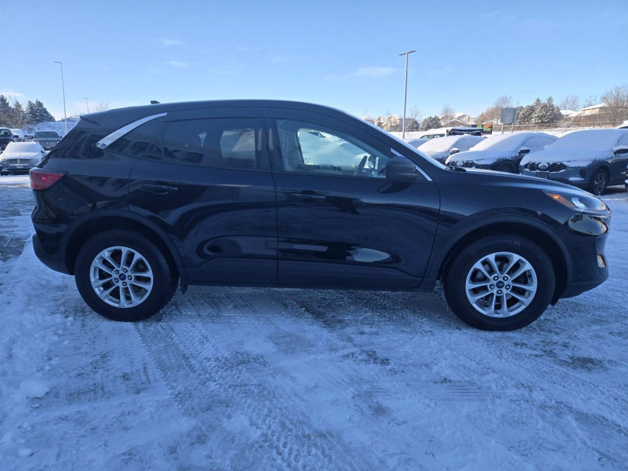 2022 Ford Escape SE, AWD, HEATED STEERING WHEEL, AWD, REMOTE START Photo3