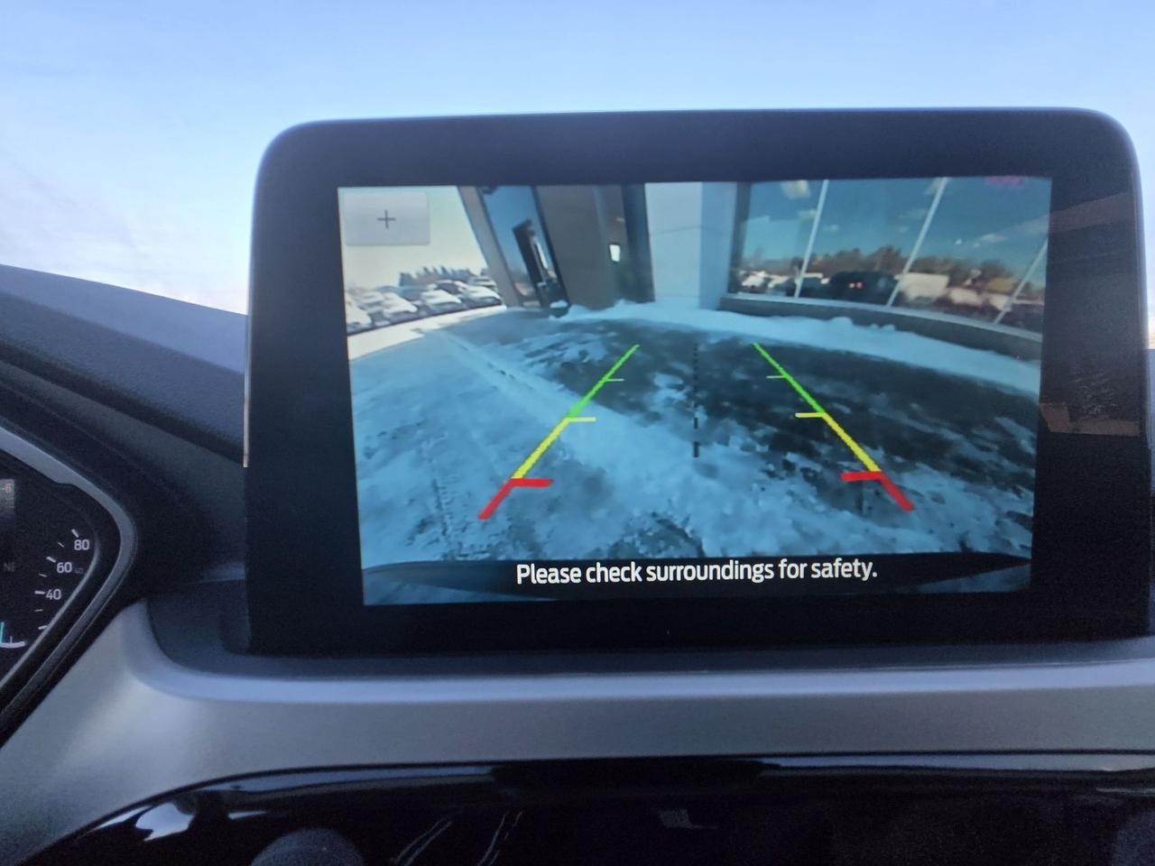 2022 Ford Escape SE, AWD, HEATED STEERING WHEEL, AWD, REMOTE START Photo