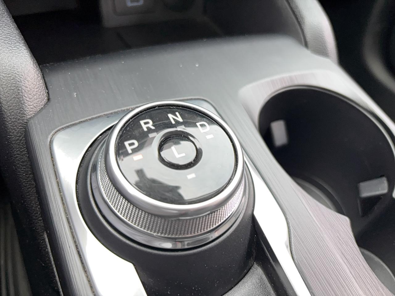 2022 Ford Escape SE, AWD, HEATED STEERING WHEEL, AWD, REMOTE START Photo