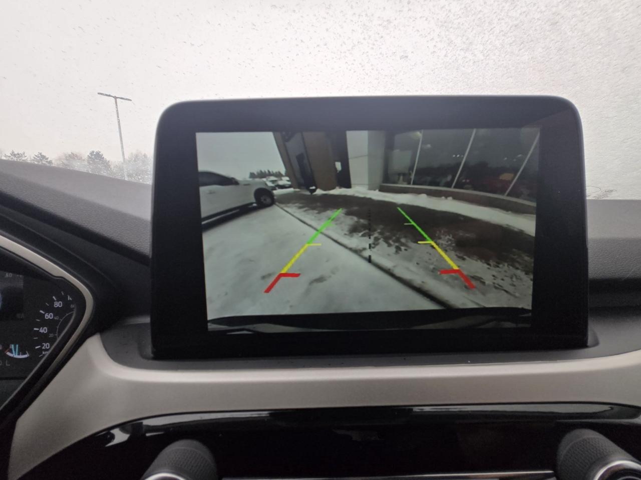 2022 Ford Escape SE, AWD, POWER LIFTGATE, HEATED STEERING WHEEL! Photo