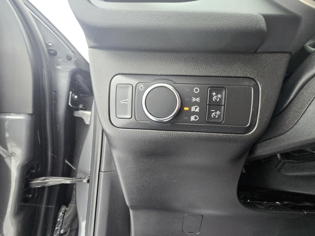 2022 Ford Escape SE, AWD, POWER LIFTGATE, HEATED STEERING WHEEL! Photo