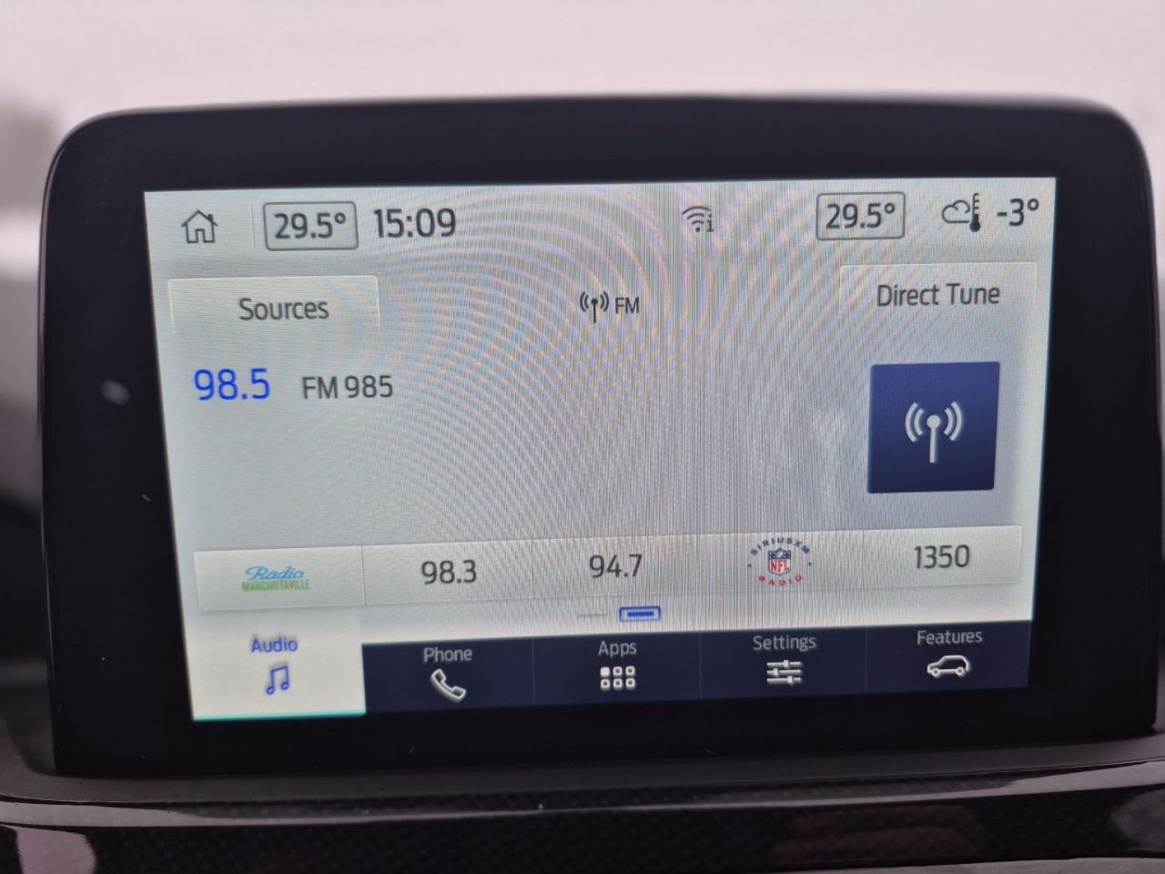 2025 Ford Escape ST-LINE, HEATED STEERING WHEEL, HEATED SEATS! Photo