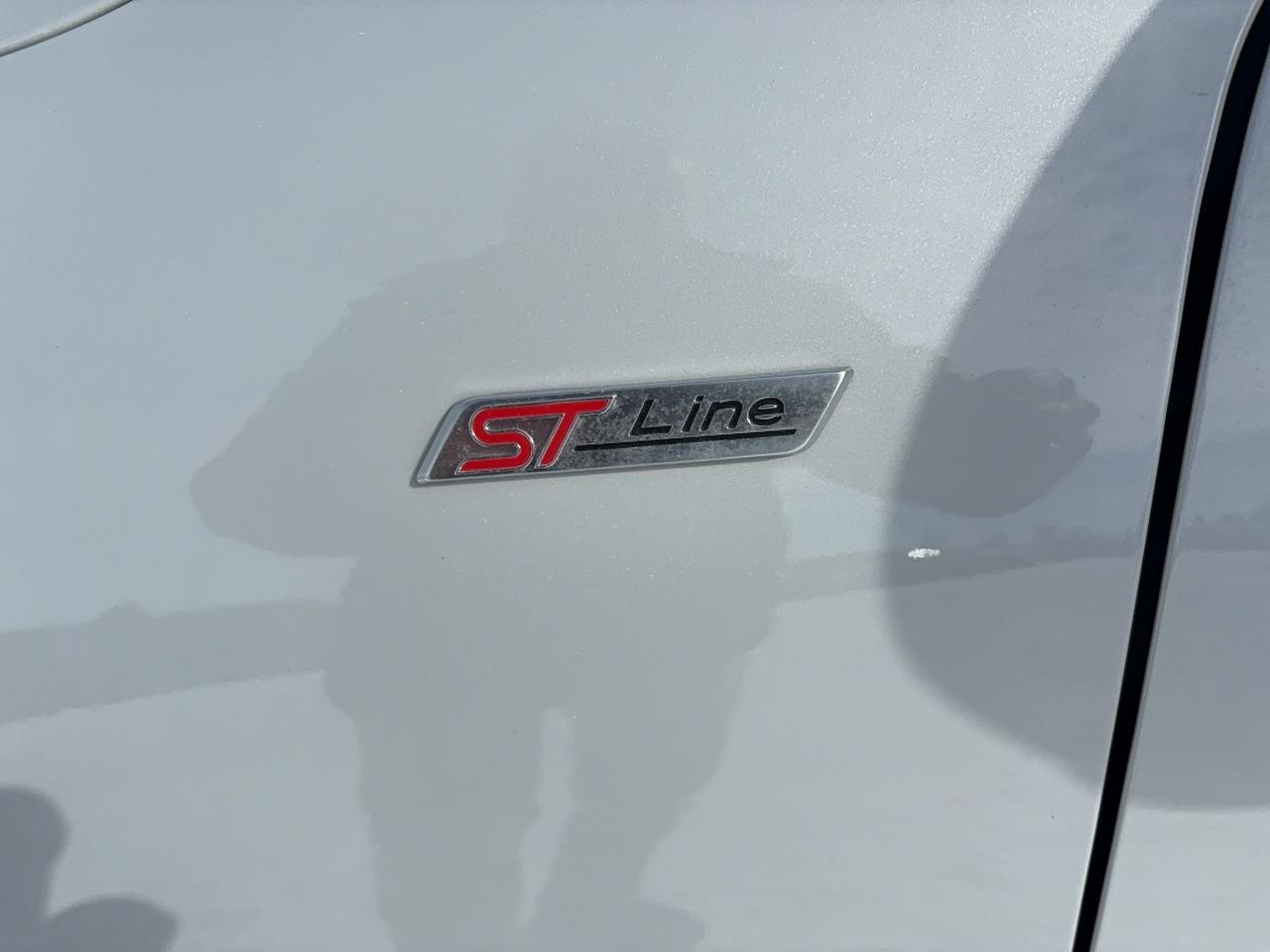 2026 Ford Escape ST-LINE, NAVIGATION, ADAPTIVE CRUISE, REMOTE START Photo