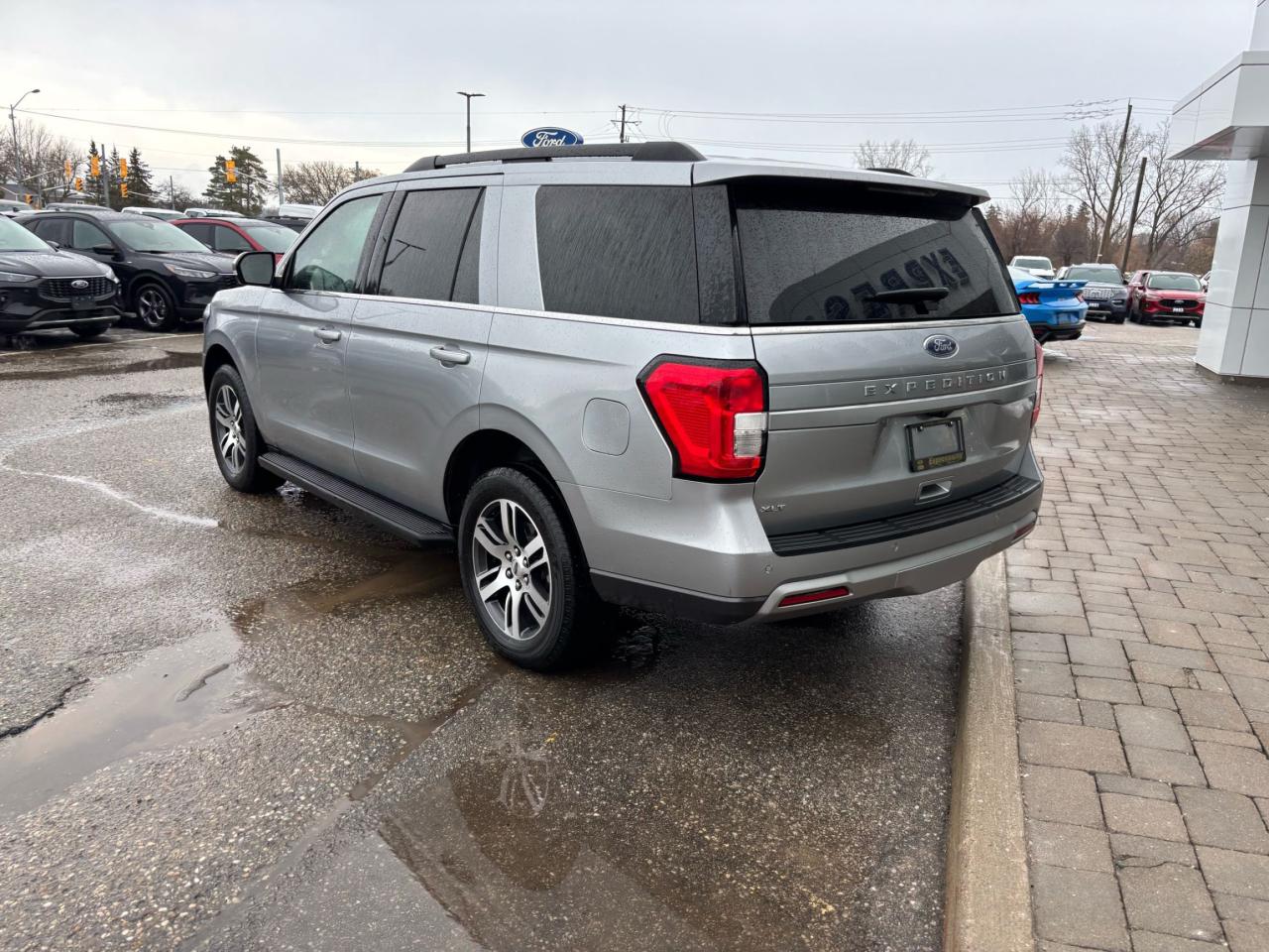 2024 Ford Expedition XLT, SPECIAL EDITION PACKAGE! 20" RIMS! Photo