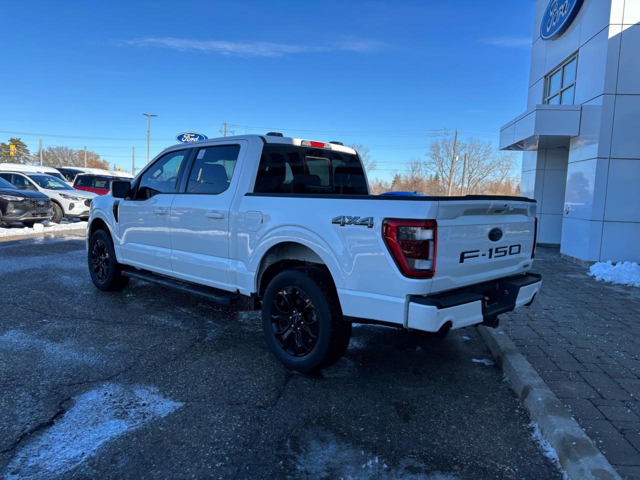 2023 Ford F-150 LARIAT, SPORT, 20" RIMS, POWER TAILGATE, LEATHER! Photo