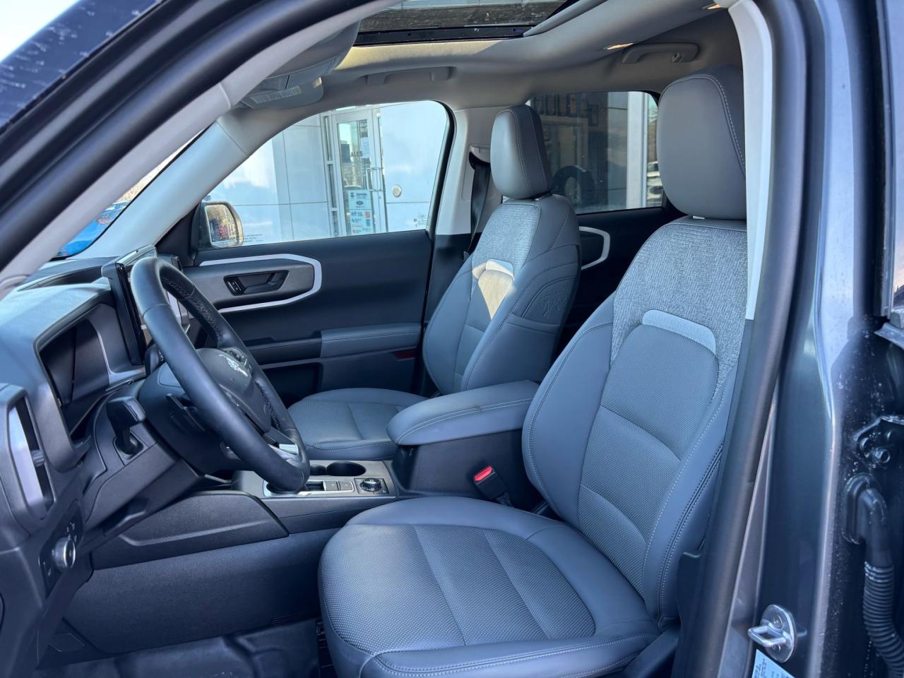 2025 Ford Bronco Sport BADLANDS! MOONROOF! TECH PACK! REMOTE START! Photo