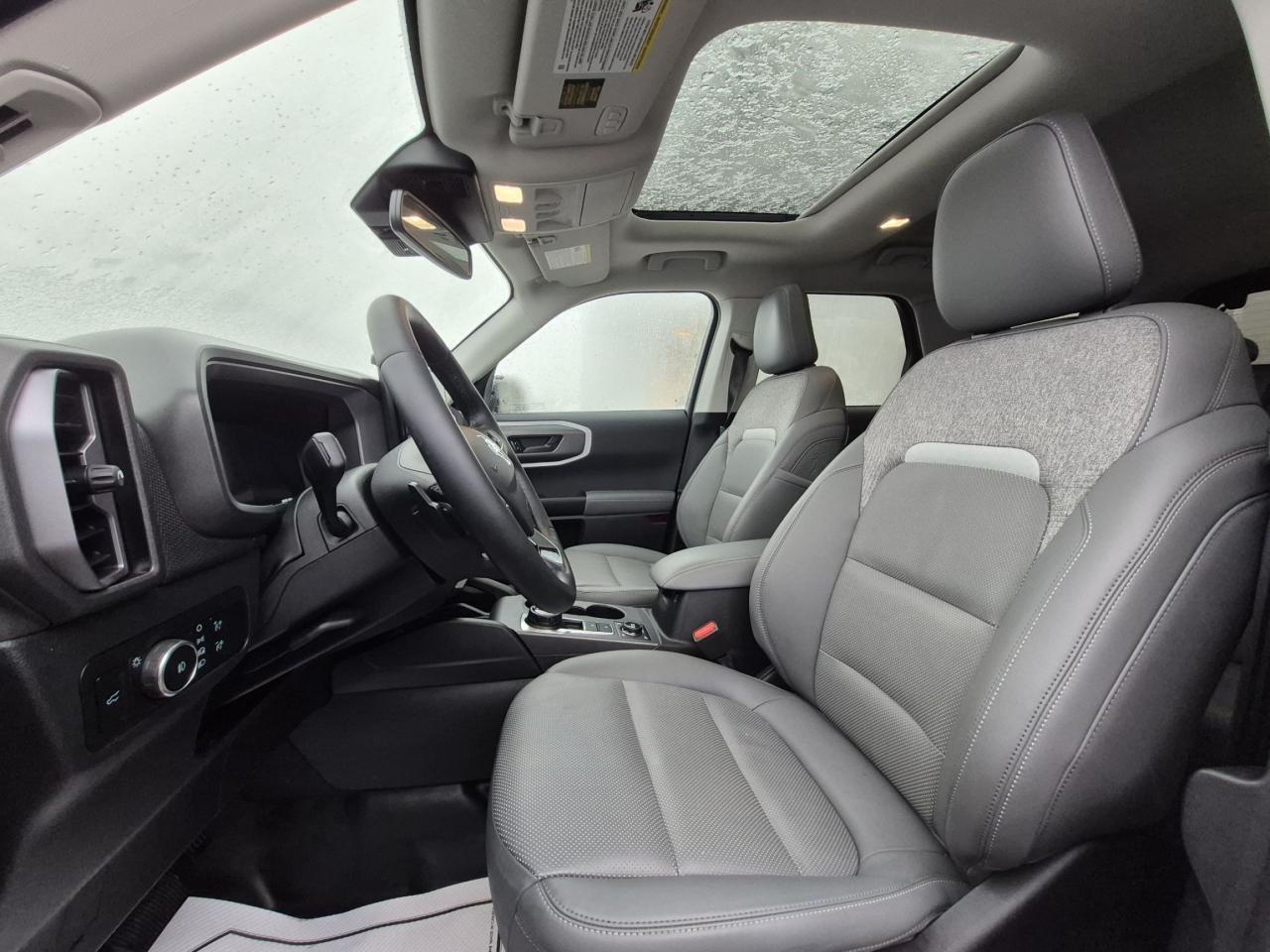 2025 Ford Bronco Sport BADLANDS! MOONROOF! TECH PACK! REMOTE START! Photo