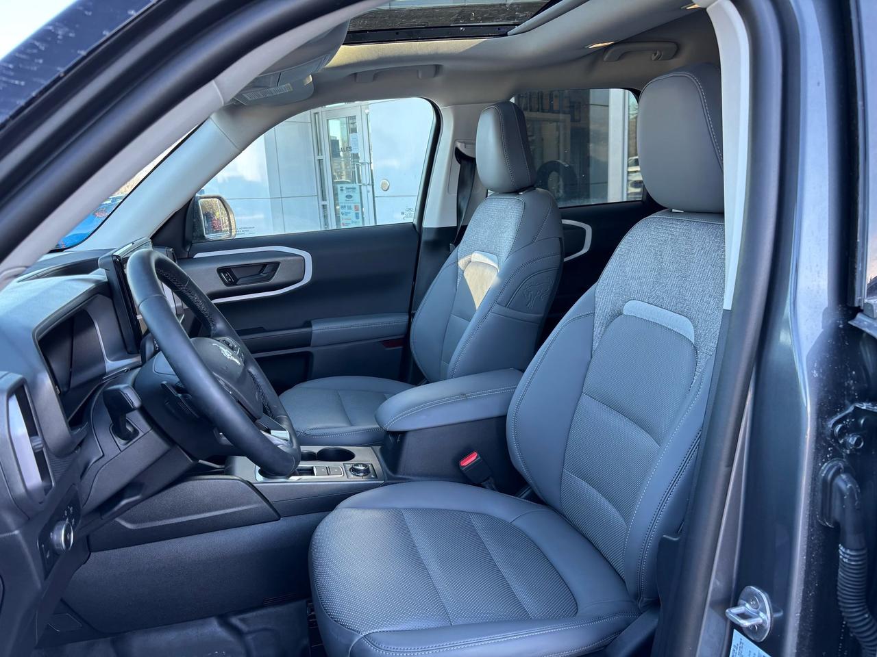 2025 Ford Bronco Sport BADLANDS! MOONROOF! TECH PACK! REMOTE START! Photo