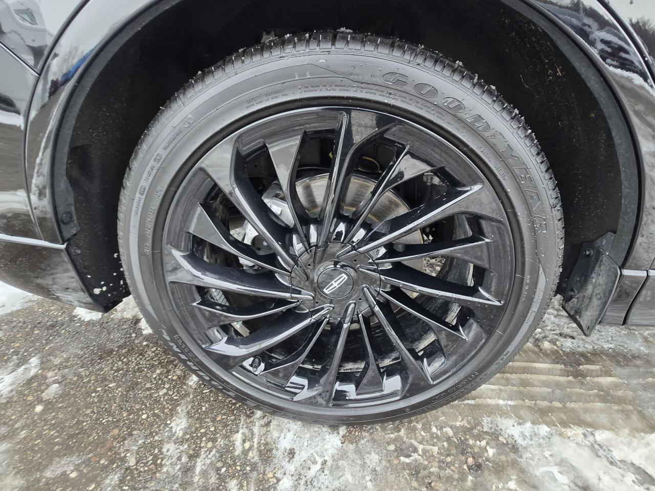 2025 Lincoln Aviator RESERVE! JET PACK! 22" RIMS! 201A PACKAGE, LOADED! Photo