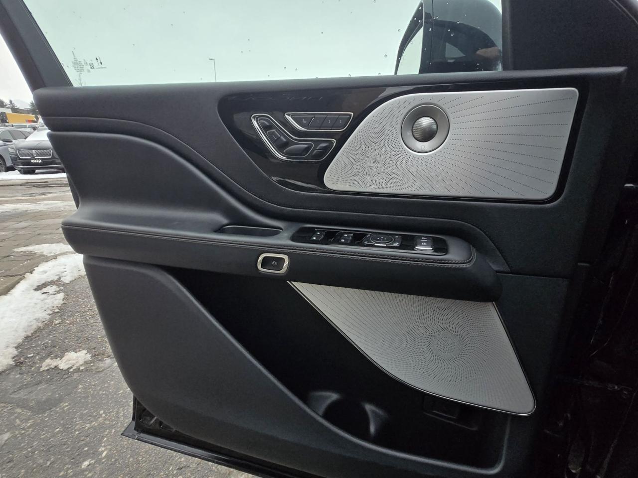 2025 Lincoln Aviator RESERVE! JET PACK! 22" RIMS! 201A PACKAGE, LOADED! Photo