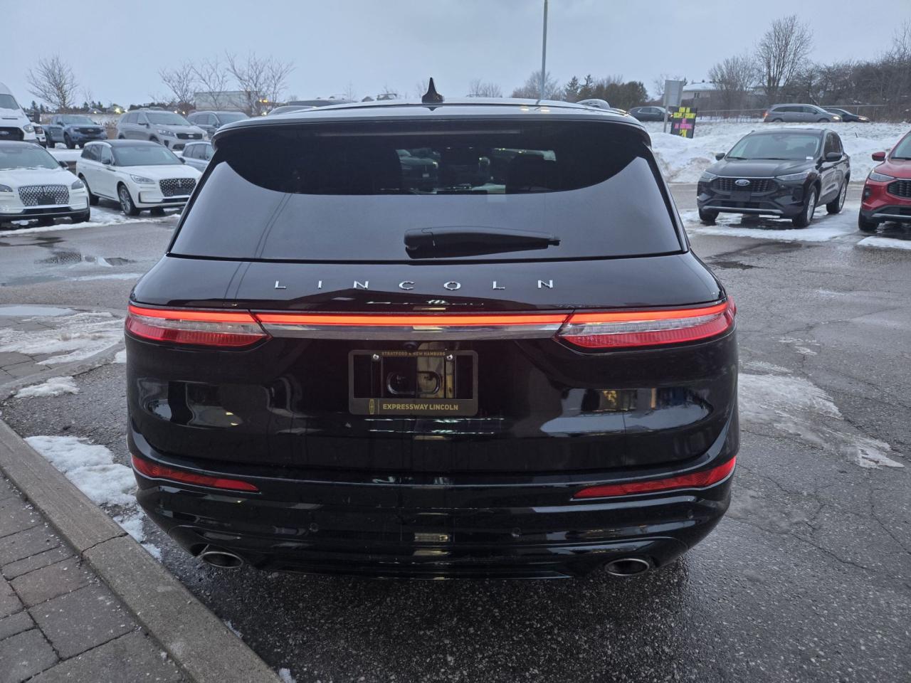 2025 Lincoln Corsair GRAND TOURING, 20" RIMS, HEATED STEERING WHEEL! Photo