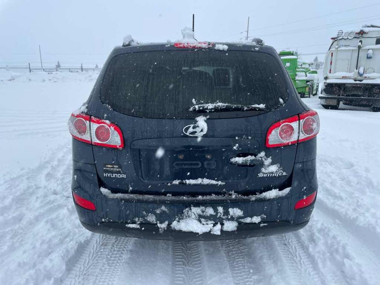 2011 Hyundai Santa Fe GLS Photo4