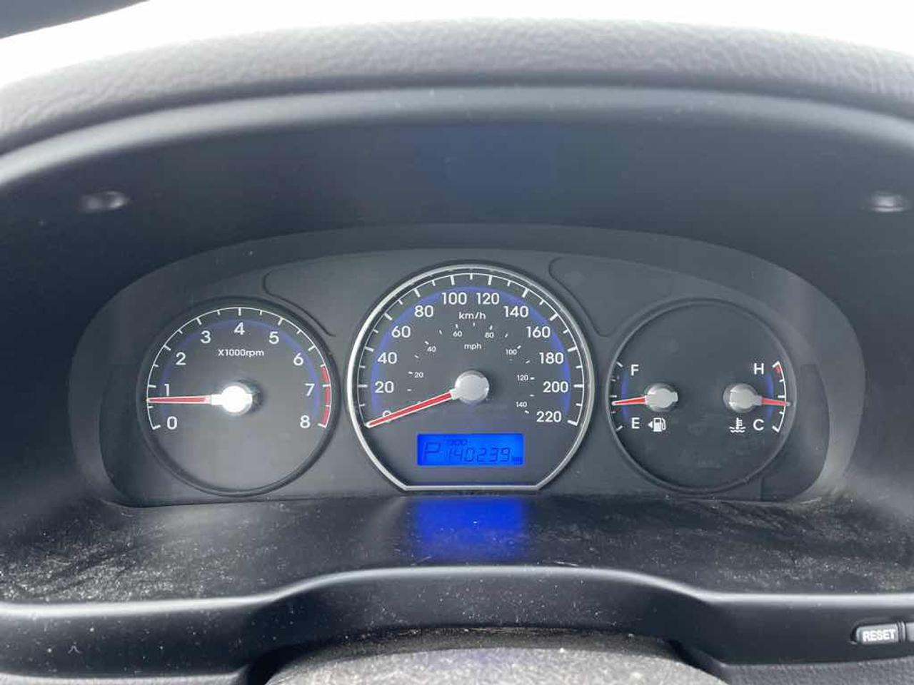 2011 Hyundai Santa Fe GLS Photo