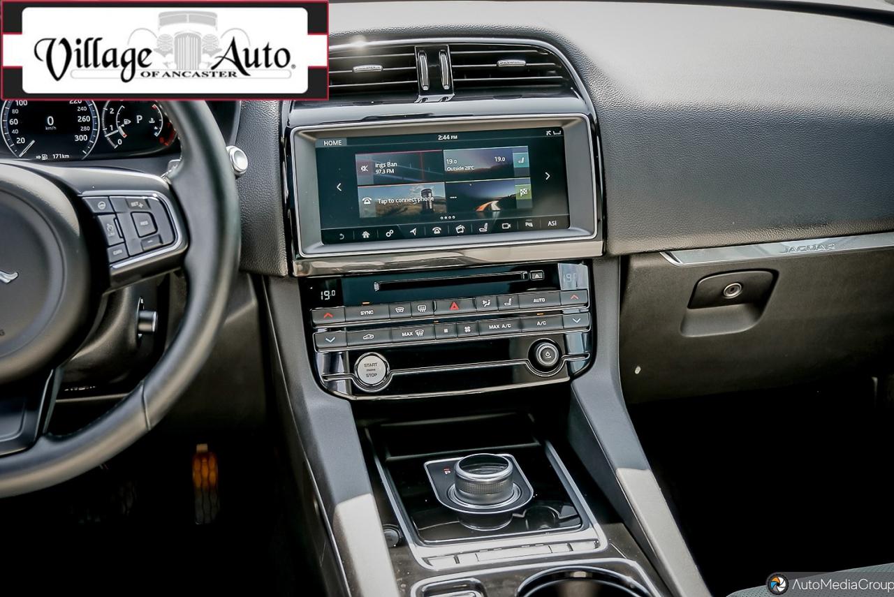 2017 Jaguar F-PACE AWD 4DR 35T PRESTIGE - Photo #18