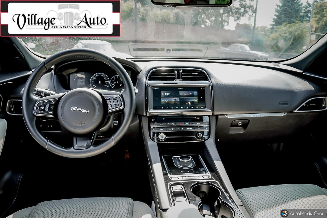 2017 Jaguar F-PACE AWD 4DR 35T PRESTIGE - Photo #17