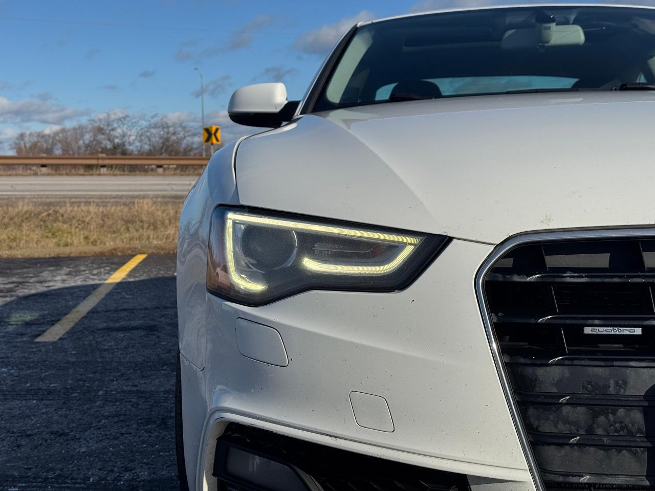 2015 Audi A5 Komfort **CLEAN CARFAX**CERTIFIED** - Photo #12