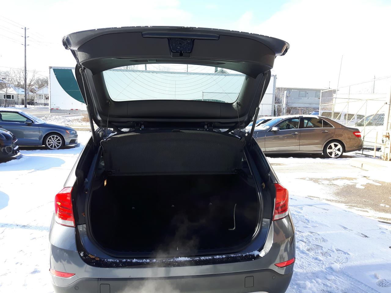 2014 BMW X1 xDrive28i Photo