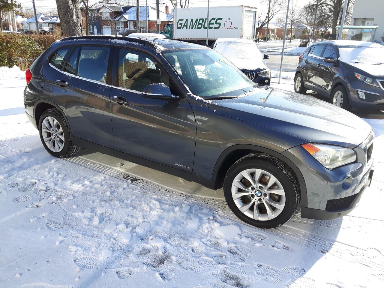 2014 BMW X1 xDrive28i Photo3