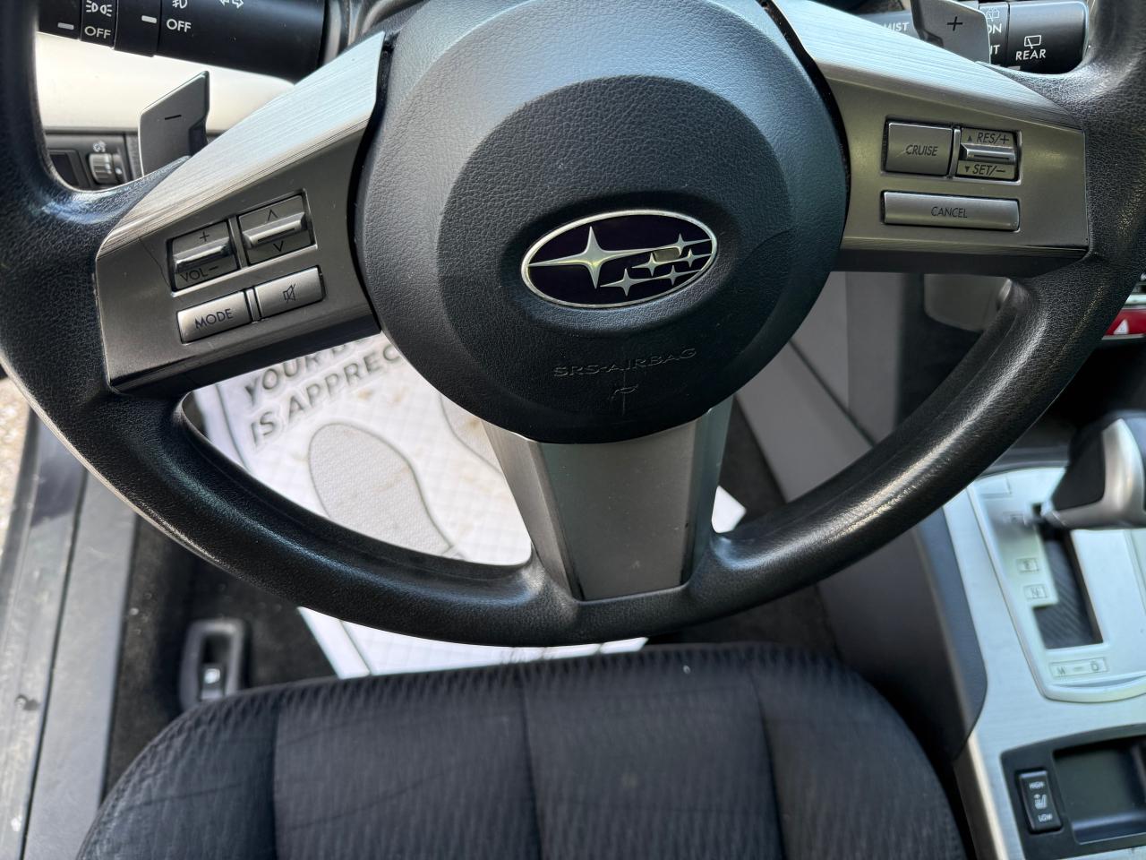 2011 Subaru Outback 4dr Wgn H4 Auto 2.5i Prem - Photo #12