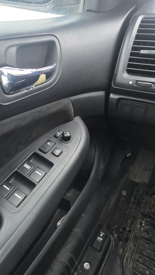 2005 Honda Accord 4dr LX-G Manual - Photo #8