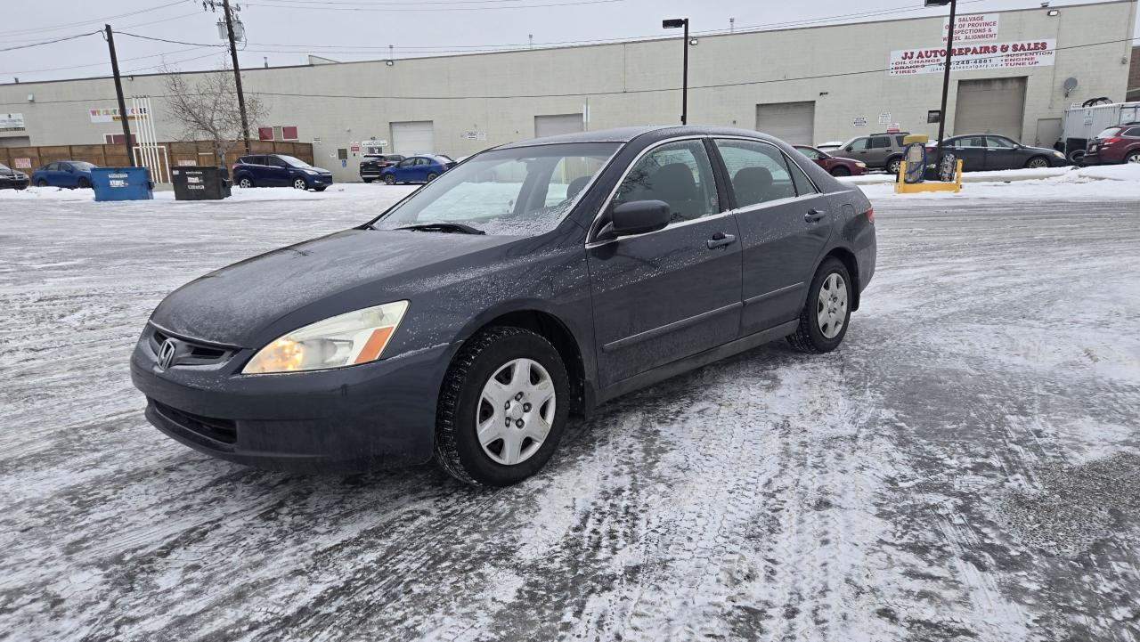 Used 2005 Honda Accord 4dr LX-G Manual for sale in Calgary, AB