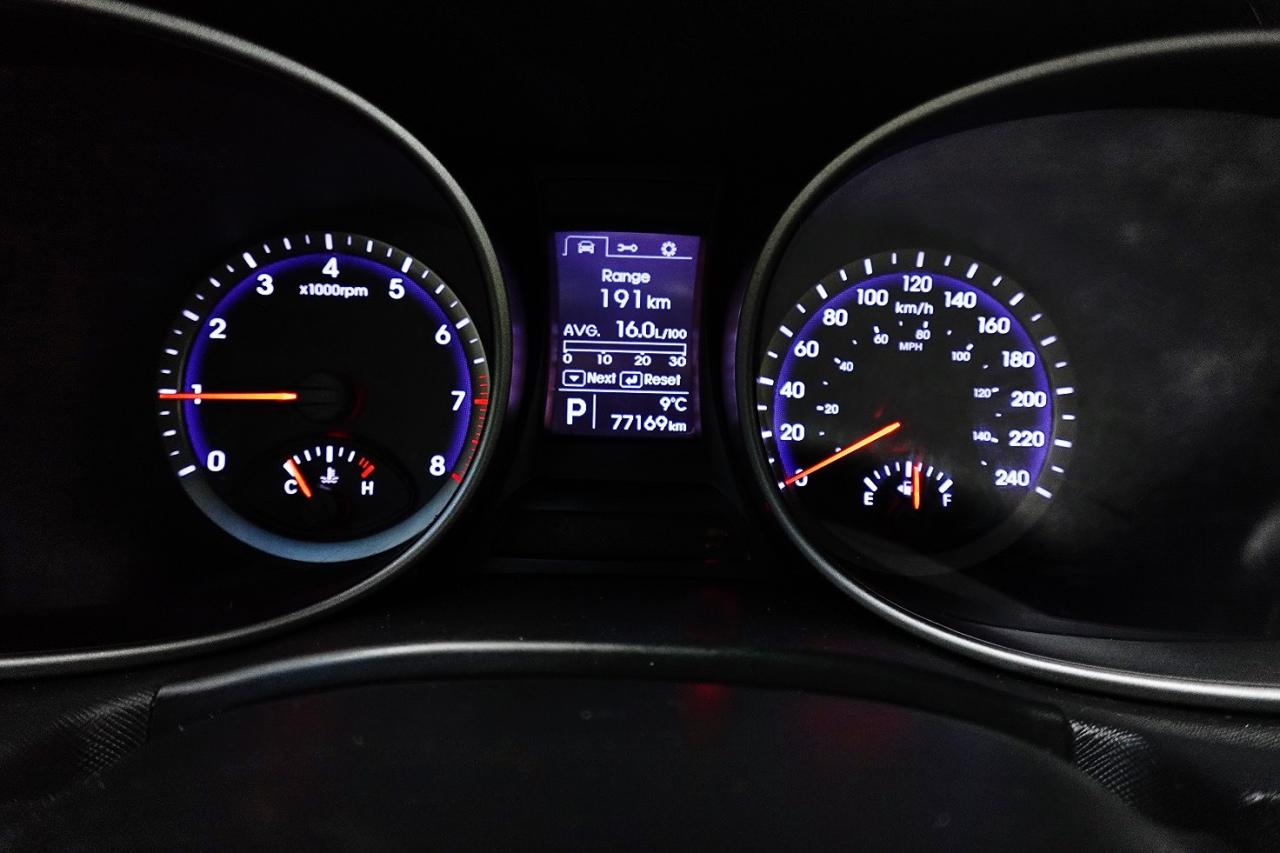 2014 Hyundai Santa Fe XL AWD, PREMIUM,NO ACCIDENT,LOW KM,7 PASS,XL - Photo #28