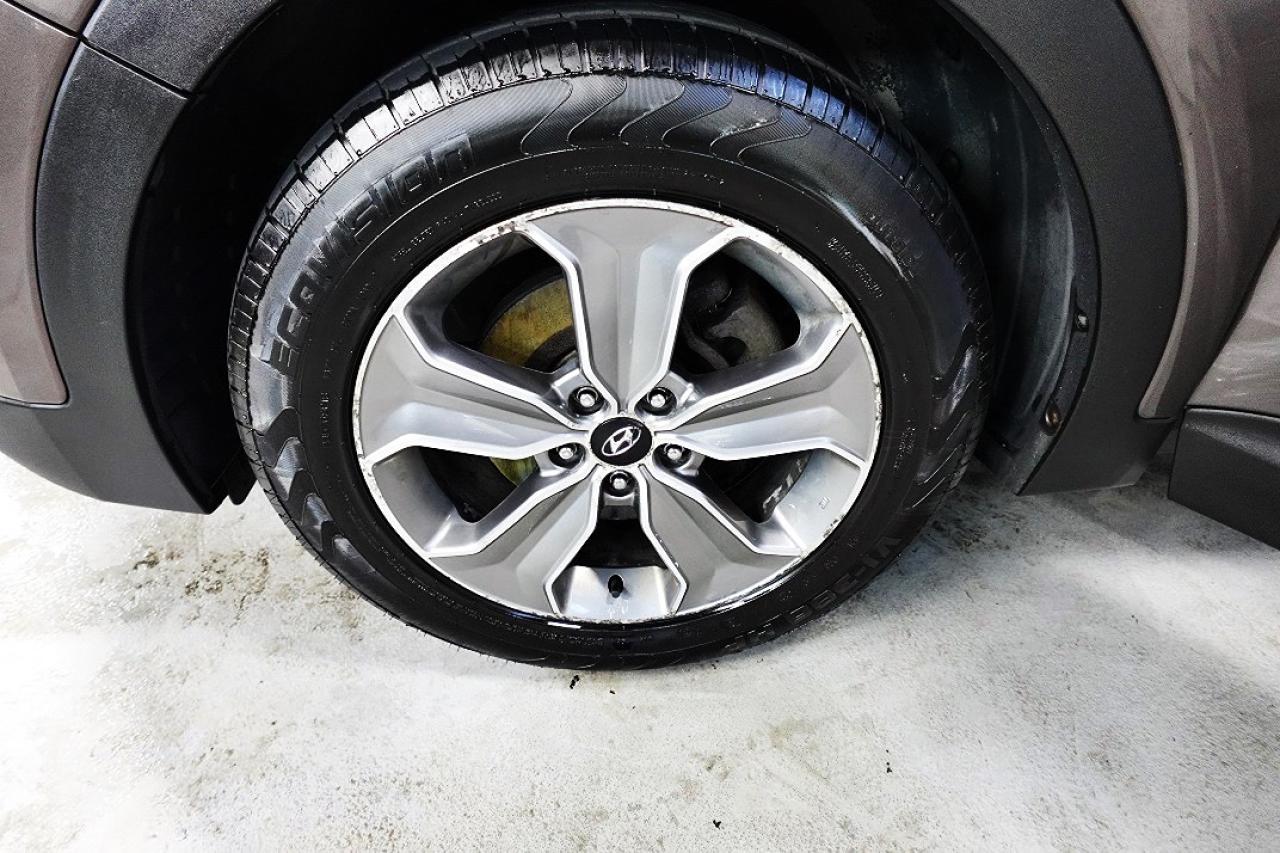 2014 Hyundai Santa Fe XL AWD, PREMIUM,NO ACCIDENT,LOW KM,7 PASS,XL - Photo #10