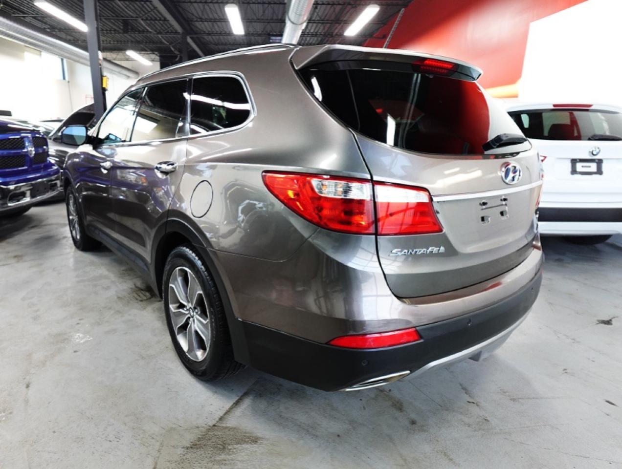 2014 Hyundai Santa Fe XL AWD, PREMIUM,NO ACCIDENT,LOW KM,7 PASS,XL - Photo #6