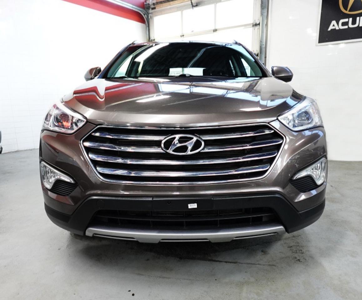 2014 Hyundai Santa Fe XL AWD, PREMIUM,NO ACCIDENT,LOW KM,7 PASS,XL - Photo #2