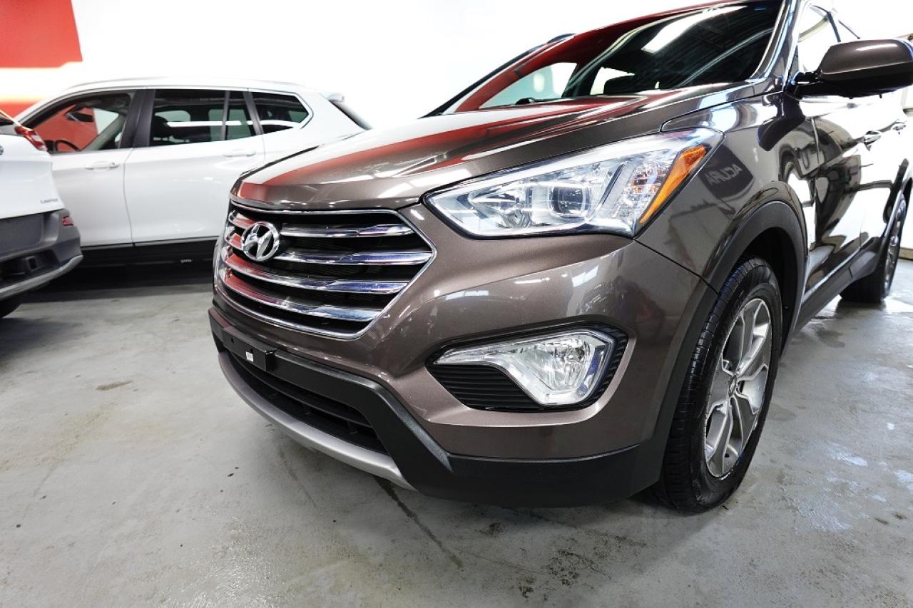 2014 Hyundai Santa Fe XL AWD, PREMIUM,NO ACCIDENT,LOW KM,7 PASS,XL - Photo #12