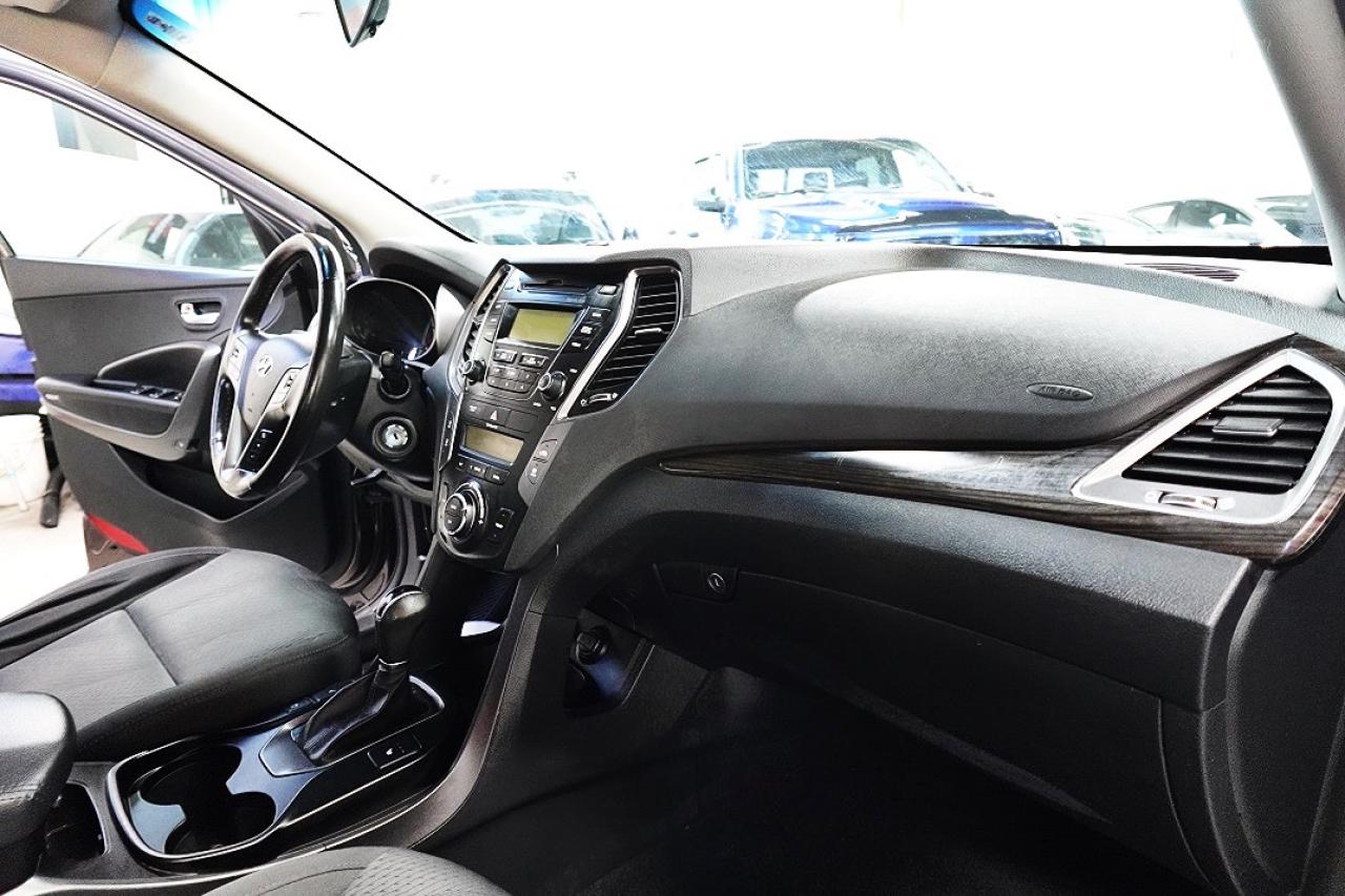 2014 Hyundai Santa Fe XL AWD, PREMIUM,NO ACCIDENT,LOW KM,7 PASS,XL - Photo #20