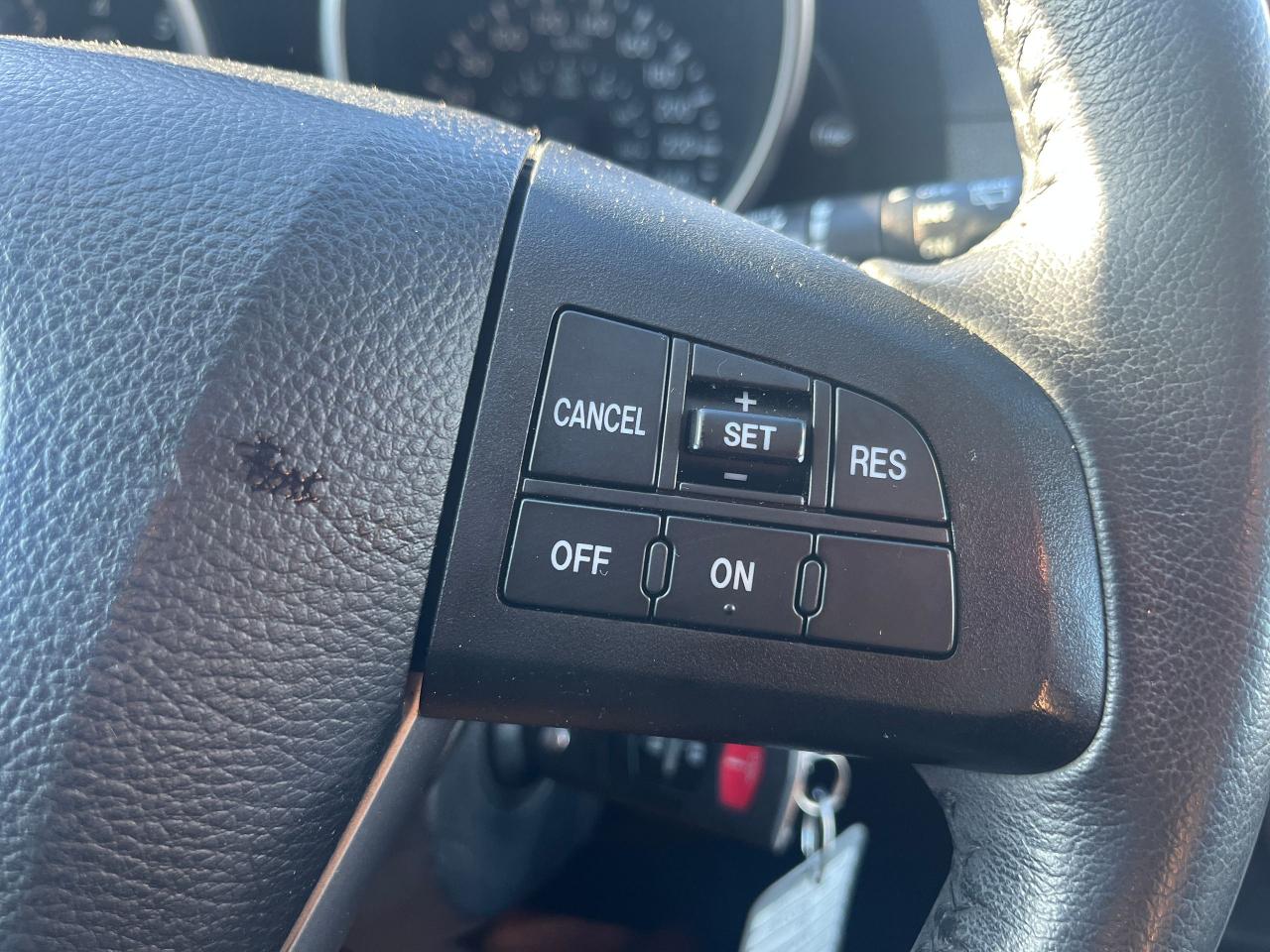 2012 Mazda MAZDA5 4dr Wgn Auto GS Photo