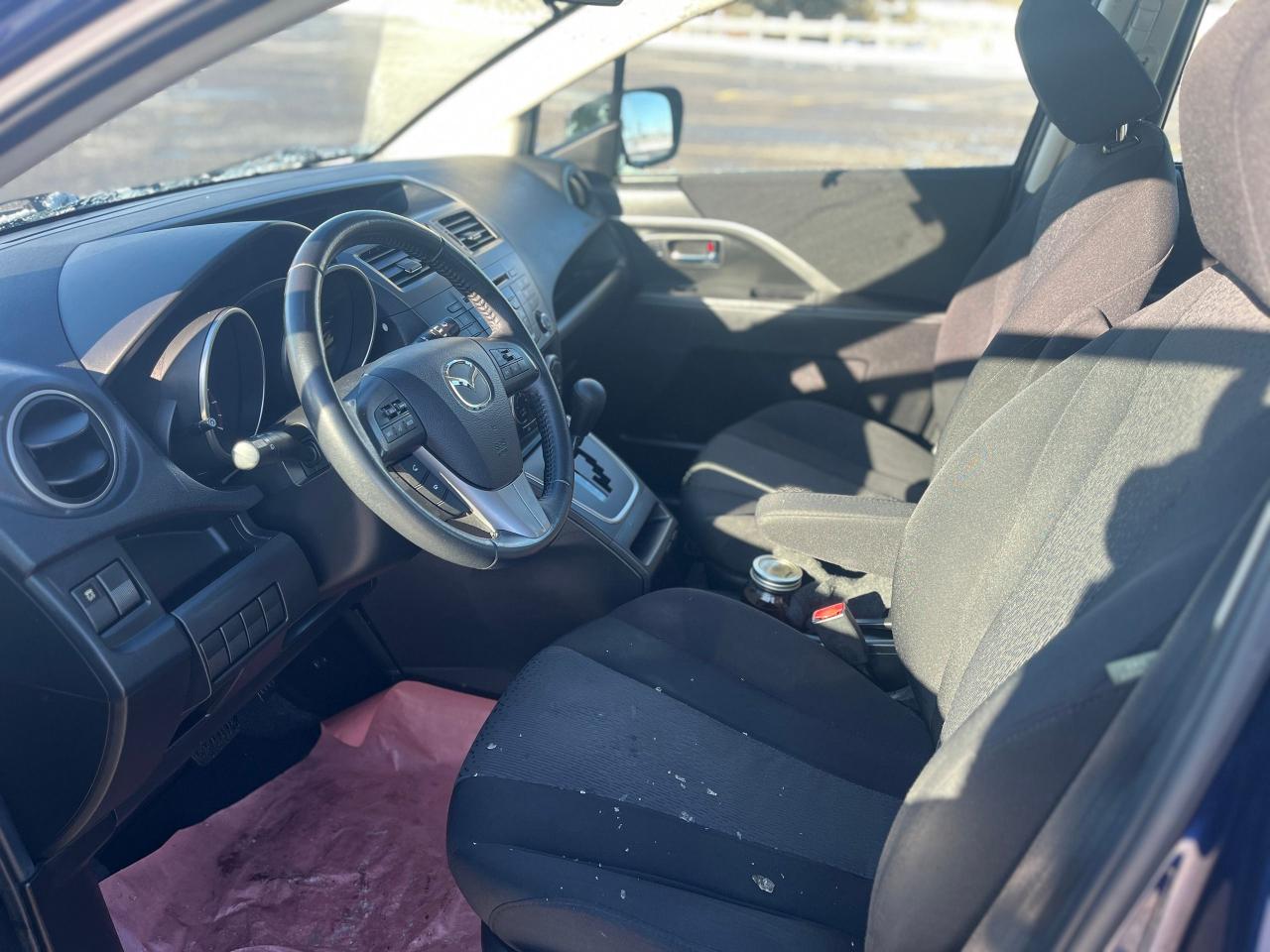 2012 Mazda MAZDA5 4dr Wgn Auto GS Photo