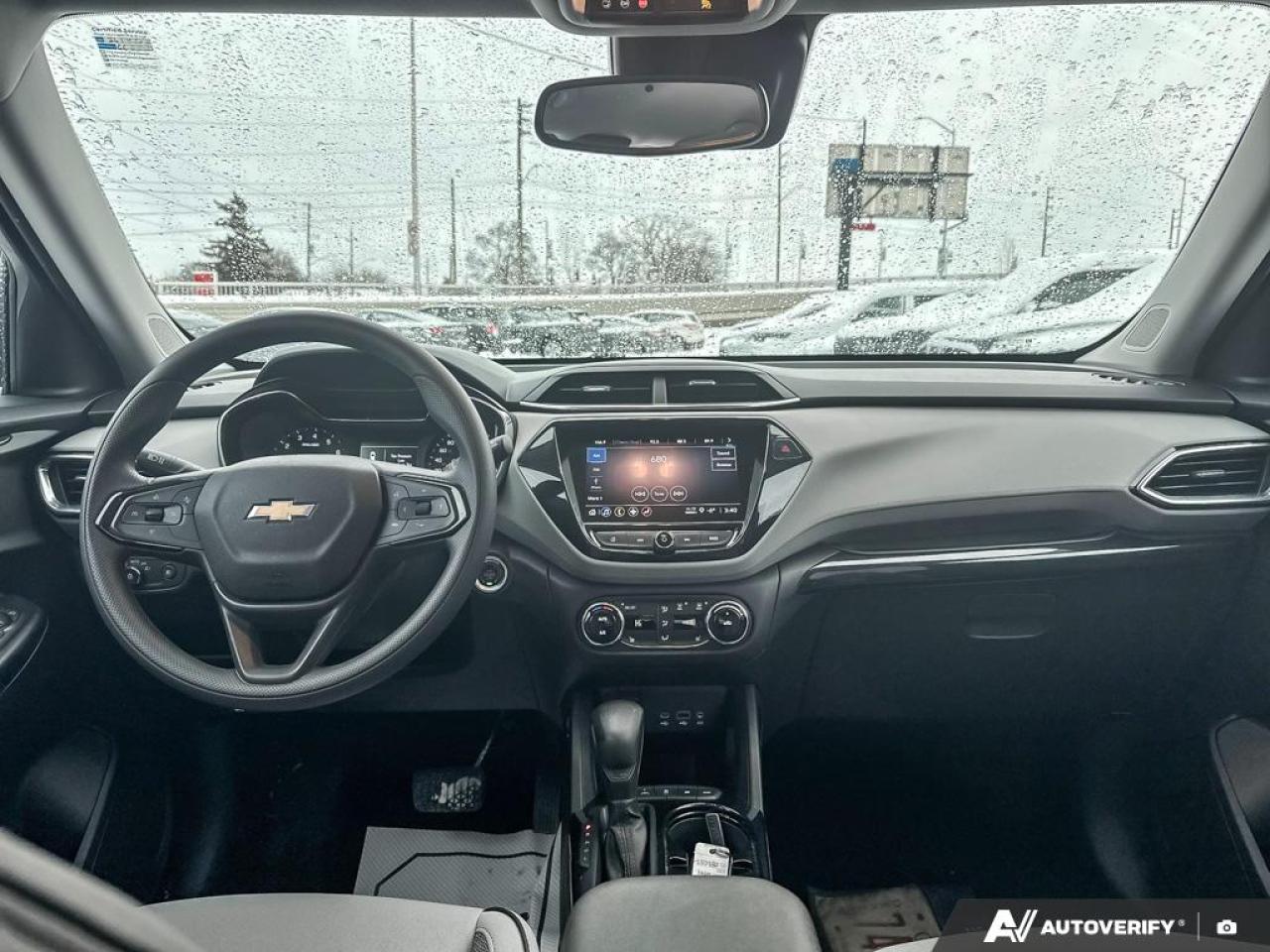 2021 Chevrolet TrailBlazer LT / NO ACCIDENTS / AWD / HTD SEATS / BLUETOOTH Photo