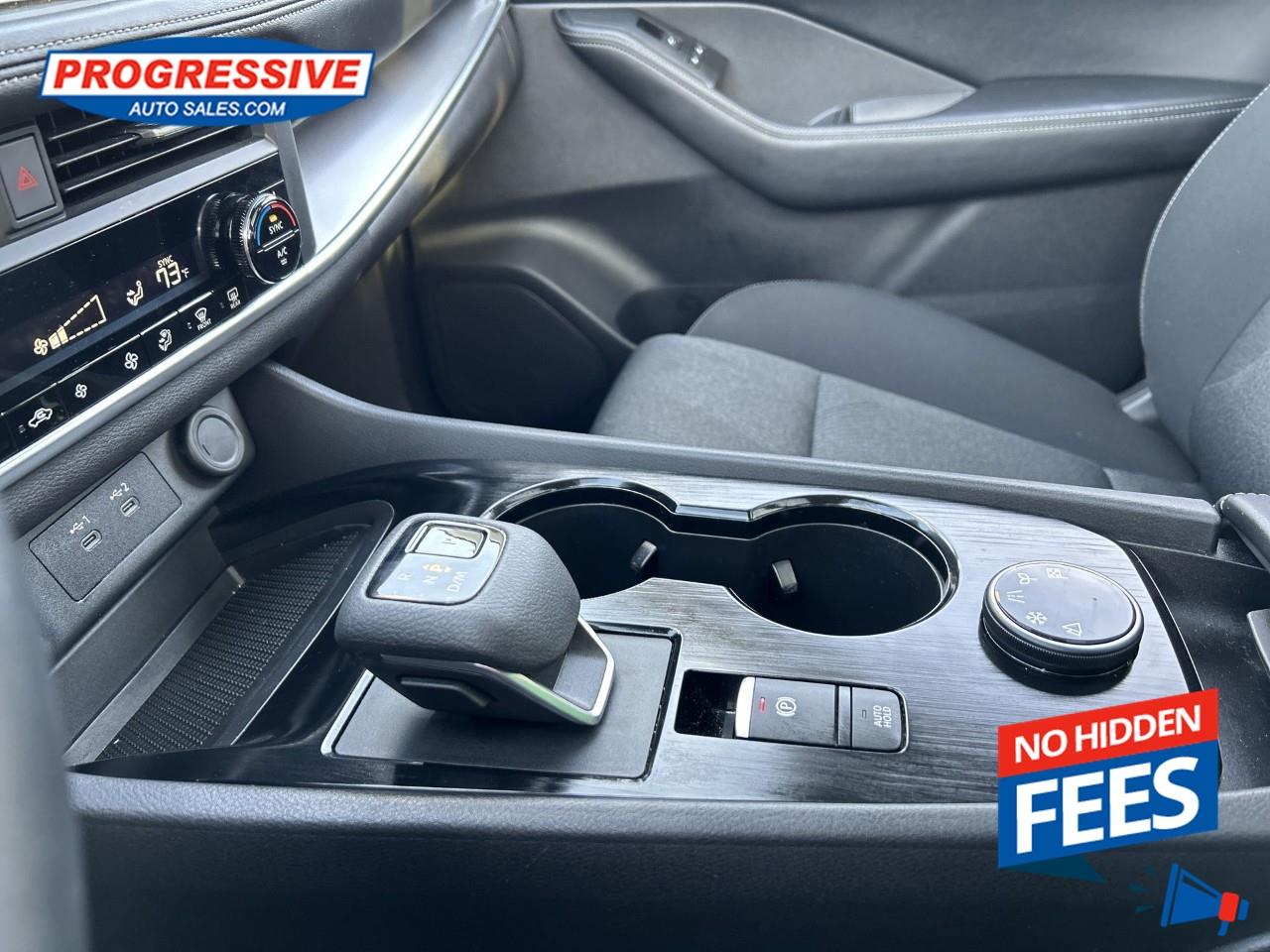 2025 Nissan Rogue SV MOONROOF Photo