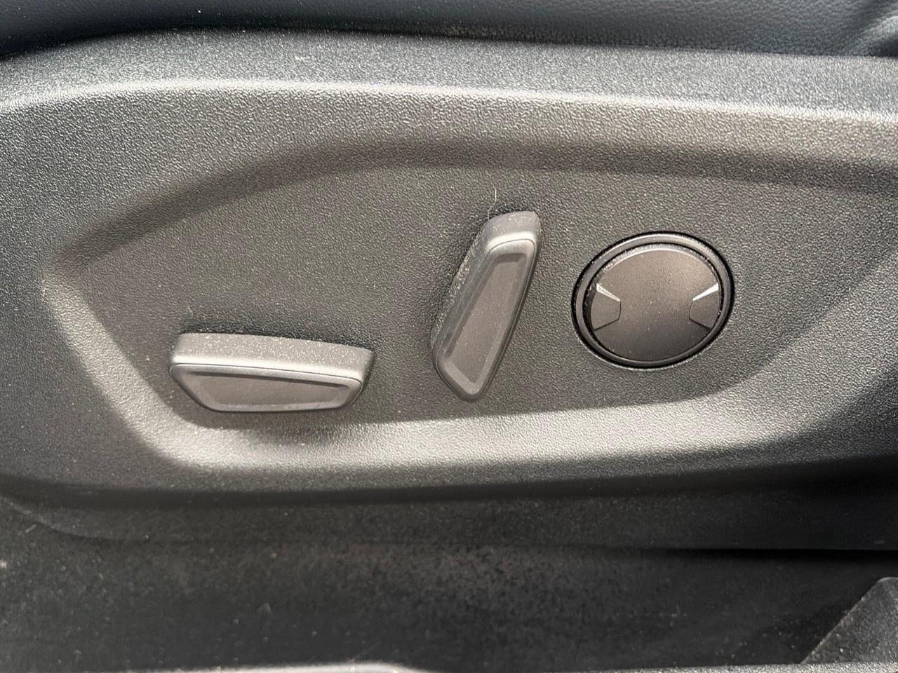 2022 Ford Edge SEL AWD Photo