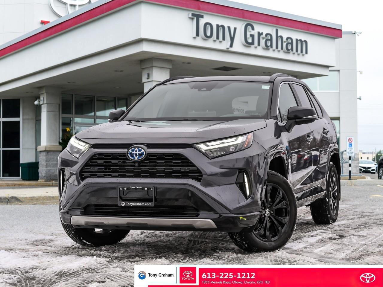 2022 Toyota RAV4 Hybrid XSE Photo