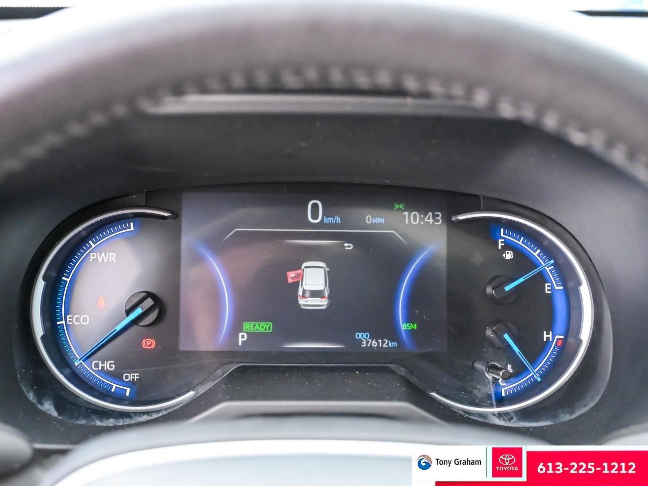 2022 Toyota RAV4 Hybrid XSE Photo