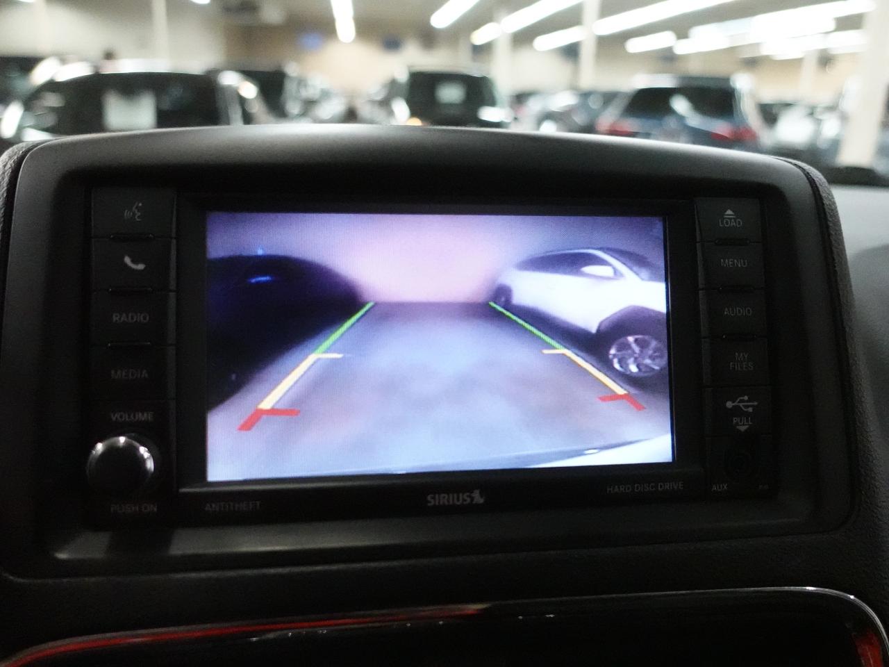 2020 Dodge Grand Caravan SXT | Navigation | StowGo | Backup Cam | Bluetooth