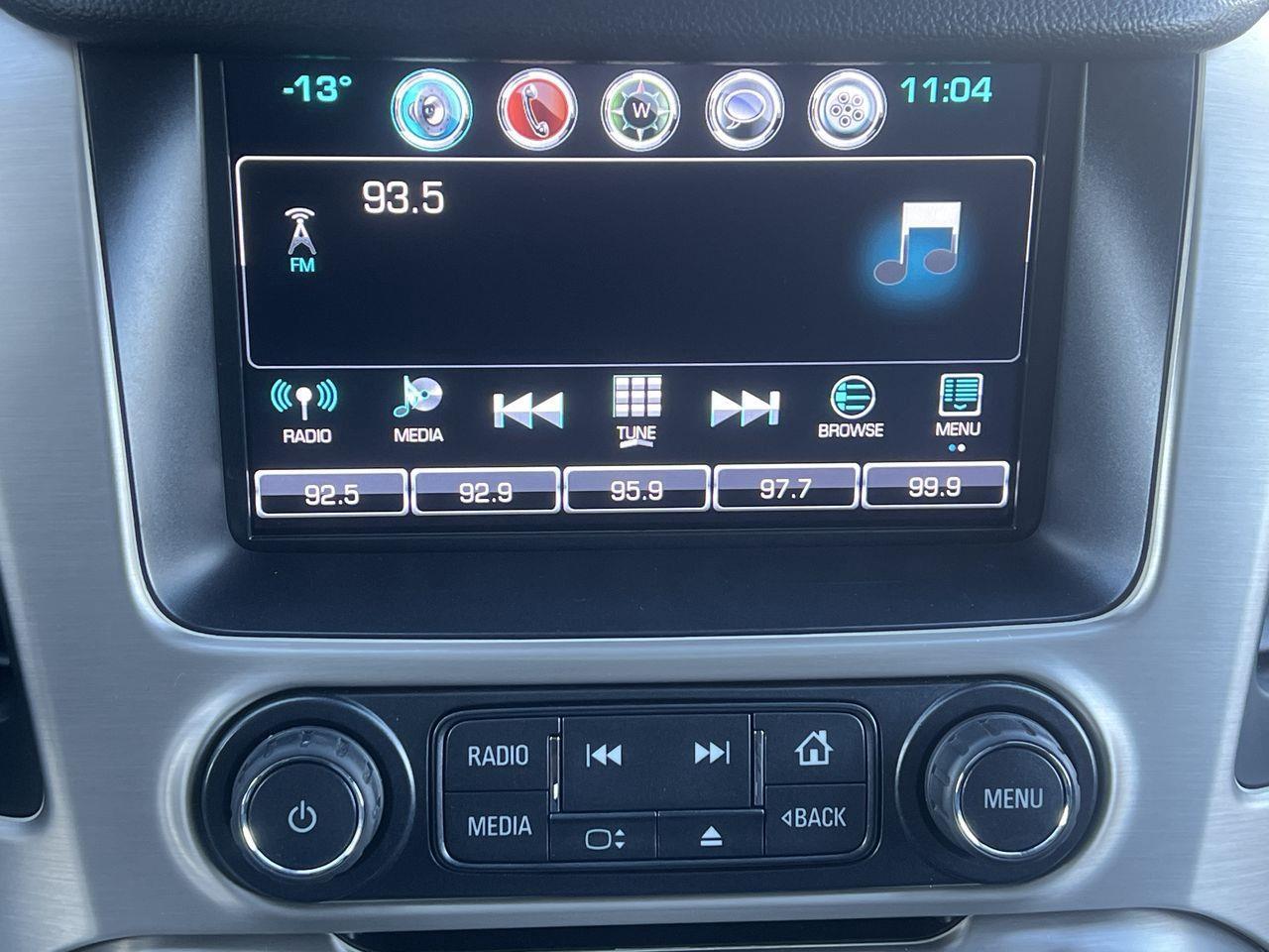 2020 GMC Yukon Denali 4X4, DVD PLAYER, 7 PASSENGER, LEATHER SEATS, RUNNING BOARDS, MOONROOF!! Photo