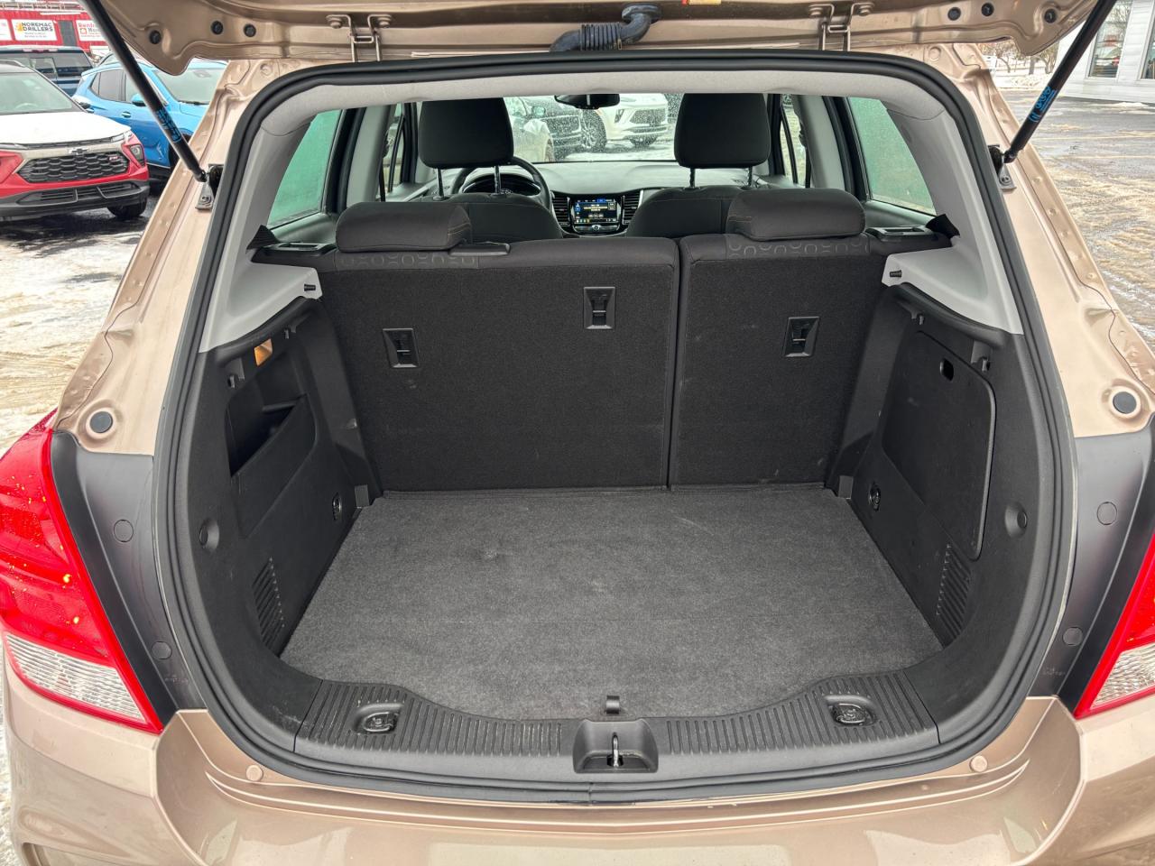 2018 Chevrolet Trax LS 2018 Chevrolet Trax FWD Photo