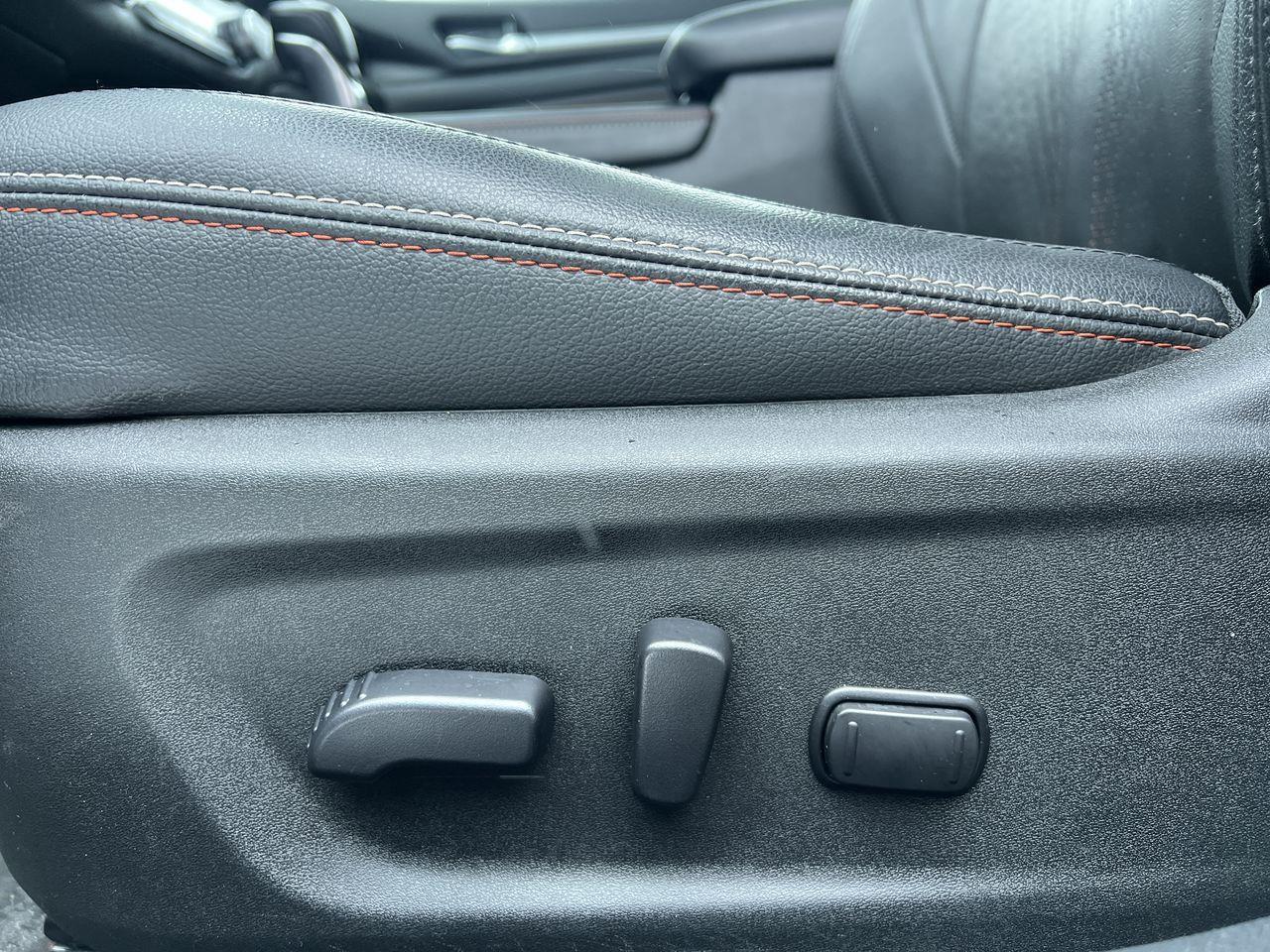 2023 Nissan Altima SR PREVIOUS DAILY RENTAL, AWD, MOONROOF, LEATHER SEATS, BACK UP CAM, CRUISE CONTROL, SIRIUS XM!! Photo3