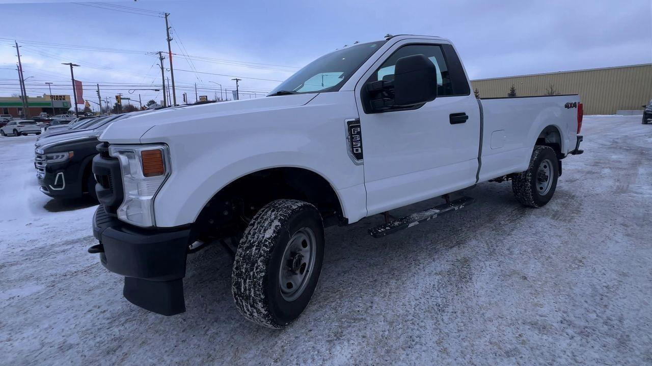 2021 Ford F-350 XL 4X4, RUNNING BOARDS, TRACTION CONTROL, SIRIUS XM!! Photo3