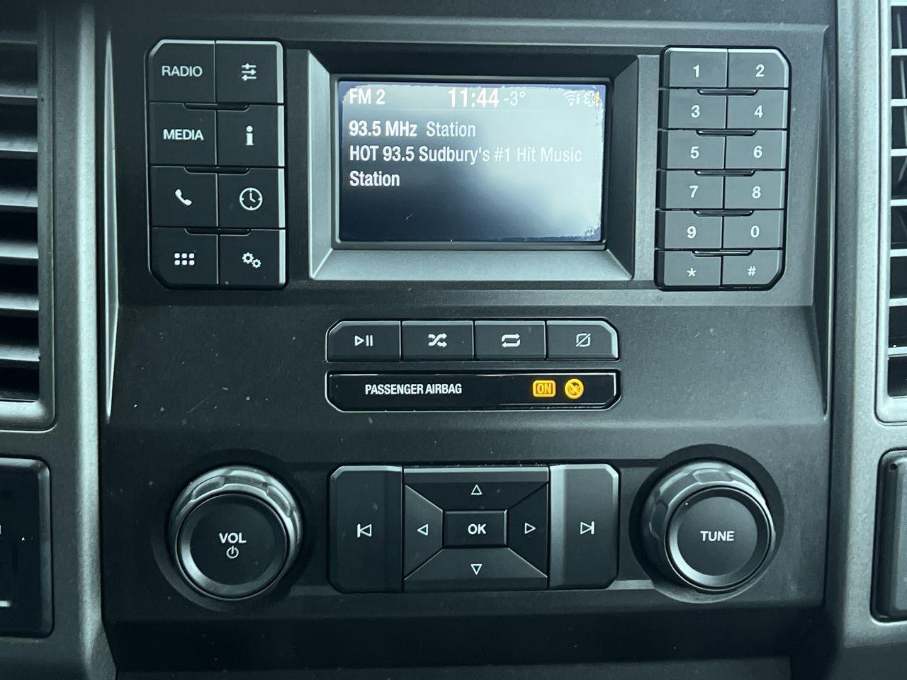 2021 Ford F-350 XL 4X4, RUNNING BOARDS, TRACTION CONTROL, SIRIUS XM!! Photo